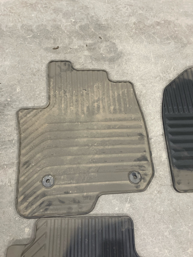 Truck Floor Mats in Other in Sudbury - Image 2