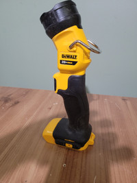 Lampe de travail Dell DeWalt