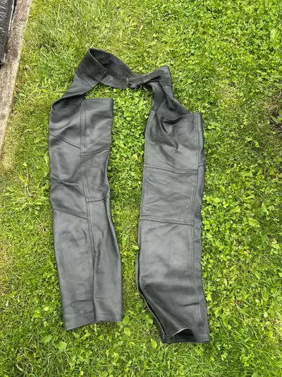 Women’s Leather Chaps . XS in fantastic condition. Worn twice.