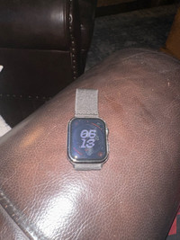 Apple Watch 9 45 mm 
