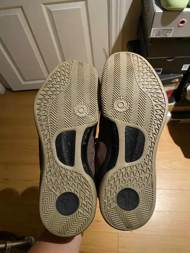 Kobe 8 | "Python" | Size 10 in Men's Shoes in Markham / York Region - Image 3