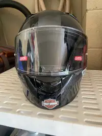 Carbon Fober Motorcycle Helmet. Woman’s 
