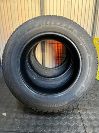 Bridgestone Blizzak Tires 255 60R18 