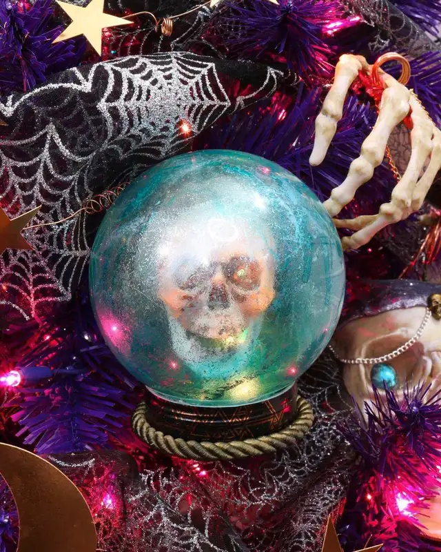 readings by Christopher European Psychic63611983313281120