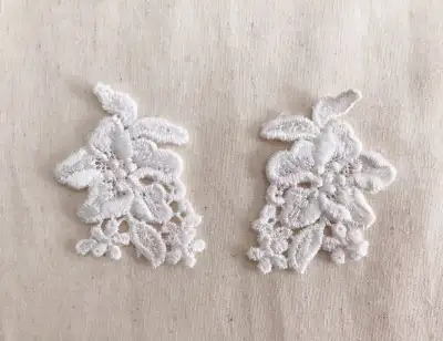 1 pair 2.4" x 1.6" Flowers White Embroidered Appliqué Patch, View more