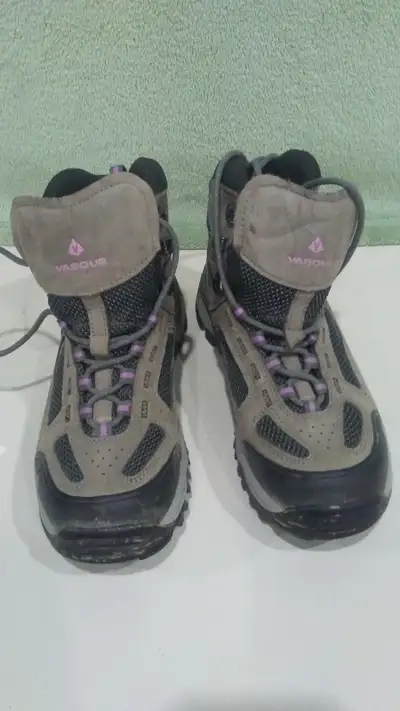 Vasque Hiking boots (women's size 8), View more
