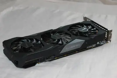 Selling my Gigabyte GTX 1660 Super. Bought for my COVID build, it's served me well for quite some ti...