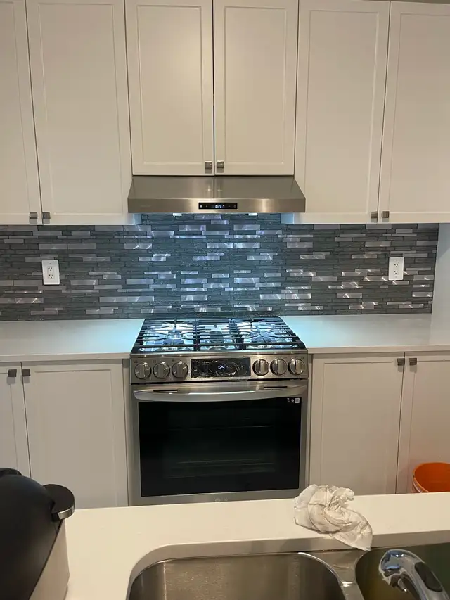 ⭐️ Kitchen •Bath • Backsplash • Tile installation Renovation in Renovations, General Contracting & Handyman in Oshawa / Durham Region - Image 3