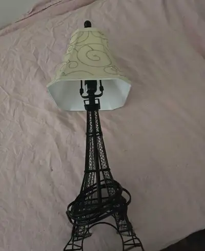 Eiffel Tower Table Lamp with Decorative Shade, View more