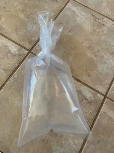 Fish Bags: 8"x18"x2mm x 50 bags & Divider & Food, View more