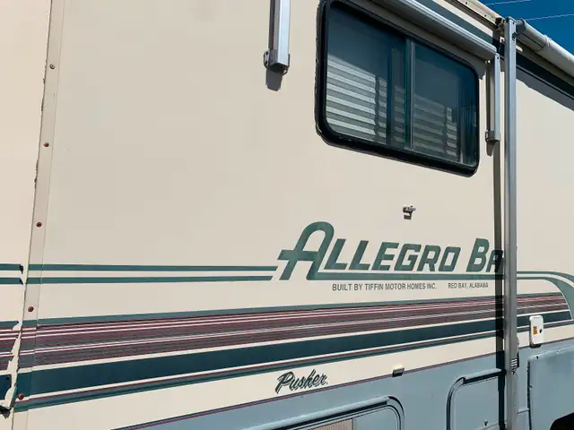 1994 Diesel Pusher Motorhome 35 foot in RVs & Motorhomes in Penticton - Image 9