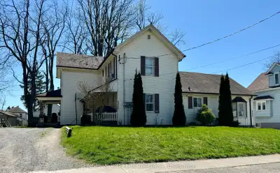 Spacious and bright 2-bedroom unit in a well-maintained triplex on Culp Street, Niagara Falls. This...