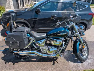This 1997 Suzuki Marauder 800 is a reliable cruiser with 22,845 kilometers on the odometer, offering...