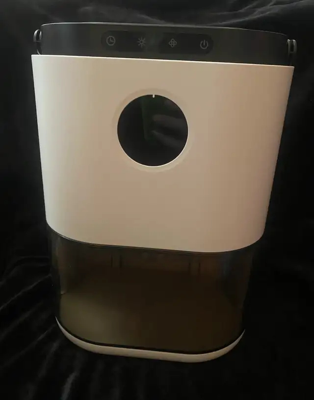 Like New Portable Dehumidifier (DH-CS02) – 2.3L Capacity – Origi in Heaters, Humidifiers & Dehumidifiers in Mississauga / Peel Region - Image 2