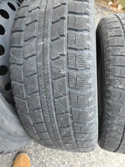 225/60/R17 winter tires and rims selling for $60
