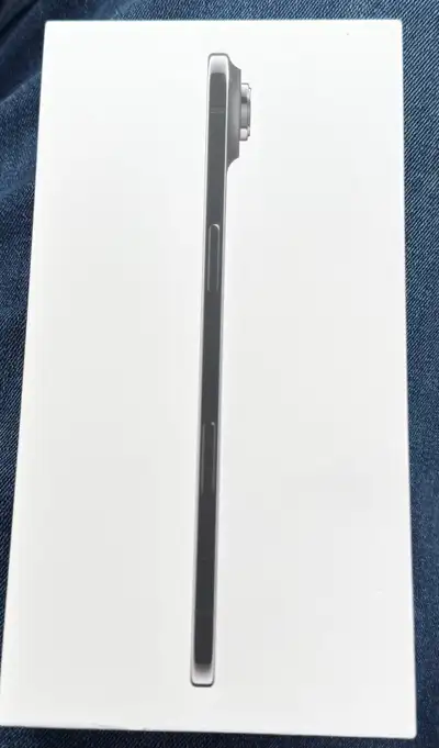 Sealed iPhone 17 air 256gb, View more