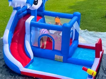 Bouncy House  & Waterslide Daily Rental Starting @ 50$ in Toys & Games in Ottawa - Image 8