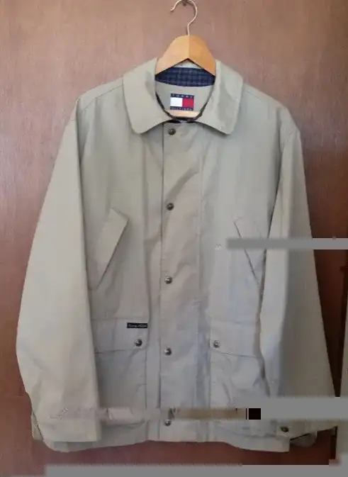 Tommy Hilfiger Mens Spring / Fall Coat ~ Size Large in Men's in Winnipeg - Image 7
