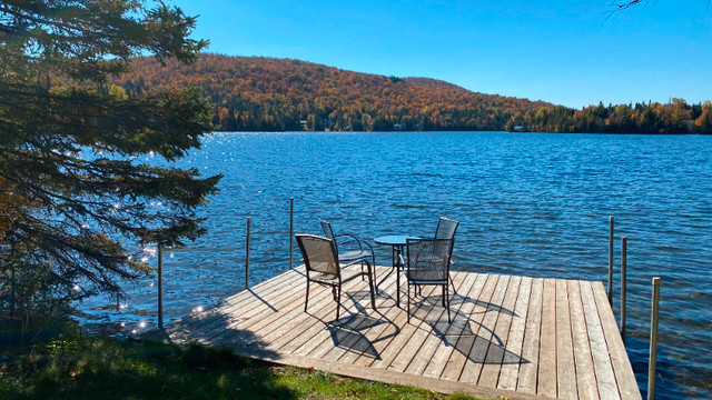 Chalet a Louer Ste Agathe Bord du Lac 6 per ws dans Locations temporaires  à Ville de Montréal - Image 2