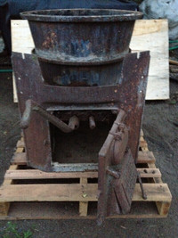 Antique 1920's Gilson coal /wood stove