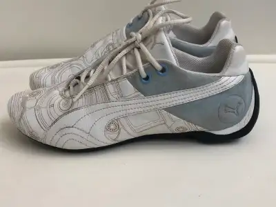 If you can see this ad, they are Available for pickup for $10 in Bankview. Super cute Puma sneakers...