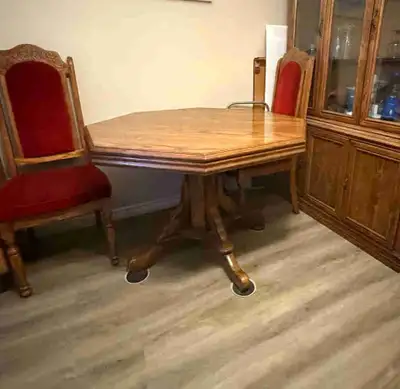 236 ads for vintage in Dining Tables & Sets in Toronto (GTA