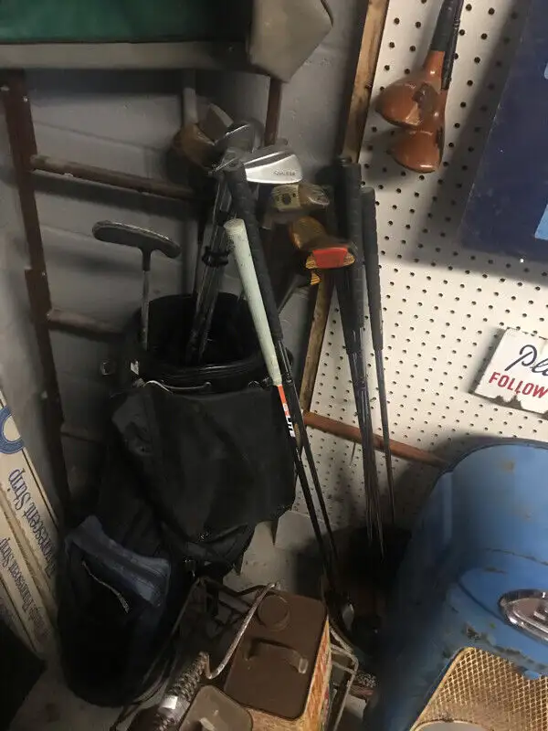 DYNATOUR GOLF BAG +  MANY OLD WOOD HEAD CLUBS PING in Arts & Collectibles in Mississauga / Peel Region - Image 7
