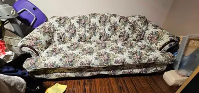 Free Sofa, View more