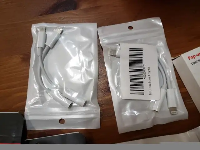 Misc Apple accessories in Cell Phone Accessories in Burnaby/New Westminster - Image 3