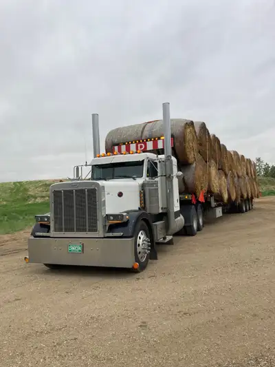 Bale hauling, 38-40 bale loads depending on weight, and roads travelled. Hay, Barley straw and Geenf...