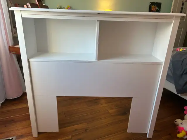 Headboard / Bookcase for Twin bed in Beds & Mattresses in Ottawa - Image 2