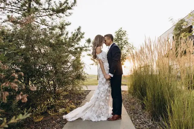 Wedding Photographer - Edmonton & Alberta