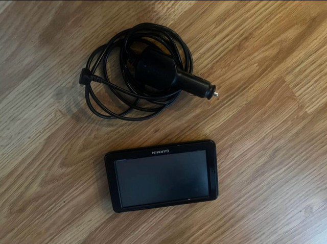 Garmin nuvi for sale! dans Appareils électroniques  à Ville de Montréal - Image 2