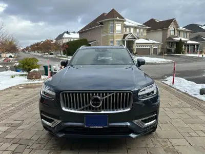 Volvo XC90 AWD T6 Inscription (65000 km) Exterior: Denim Blue Interior: Amber Nappa This is a 7-seat...