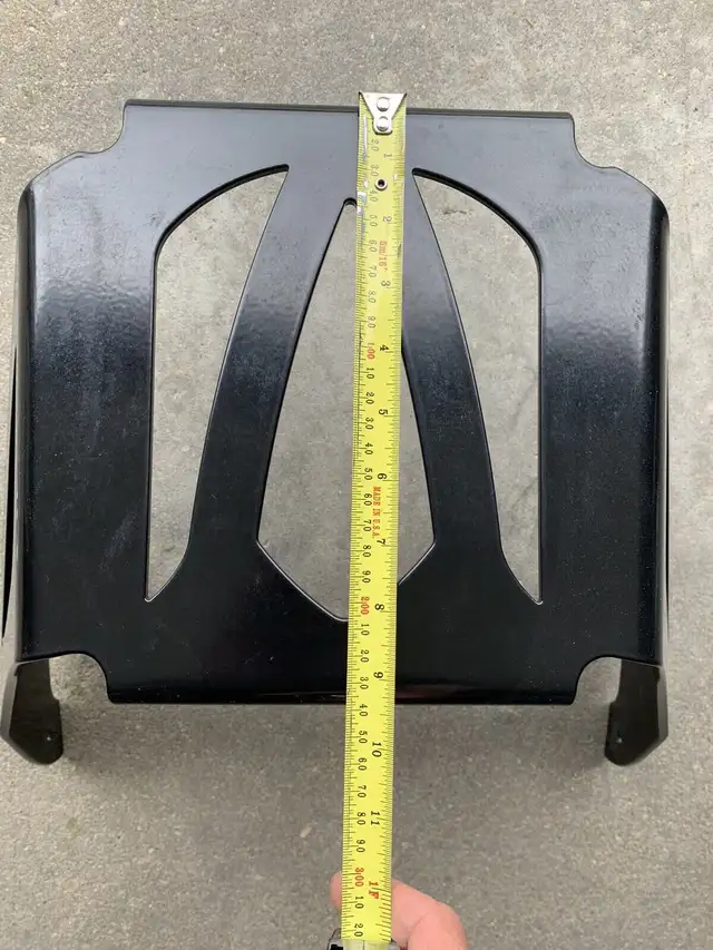 Victory Motorcycle Luggage Rack Black in Motorcycle Parts & Accessories in Winnipeg - Image 5