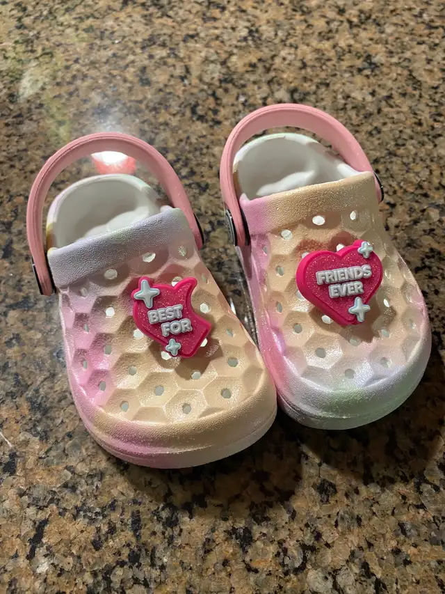 Toddler Shoes  in Other in North Bay - Image 3