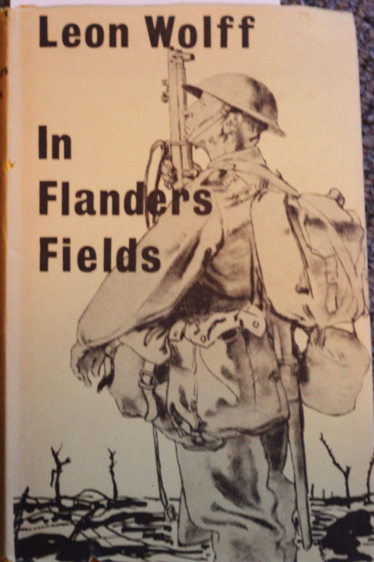 IN FLANDERS FIELDS par LEON WOLFF  ÉO 1960 ? dans Essais et biographies  à Laval/Rive Nord