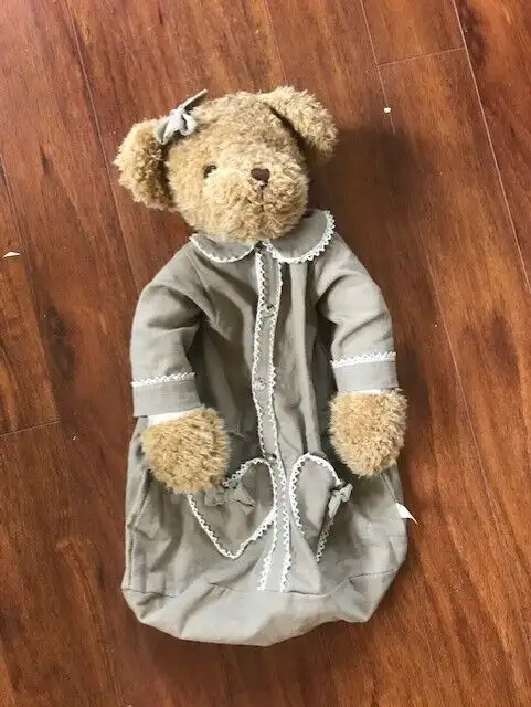 Ourson range pyjama in Multi-item in City of Montréal - Image 2