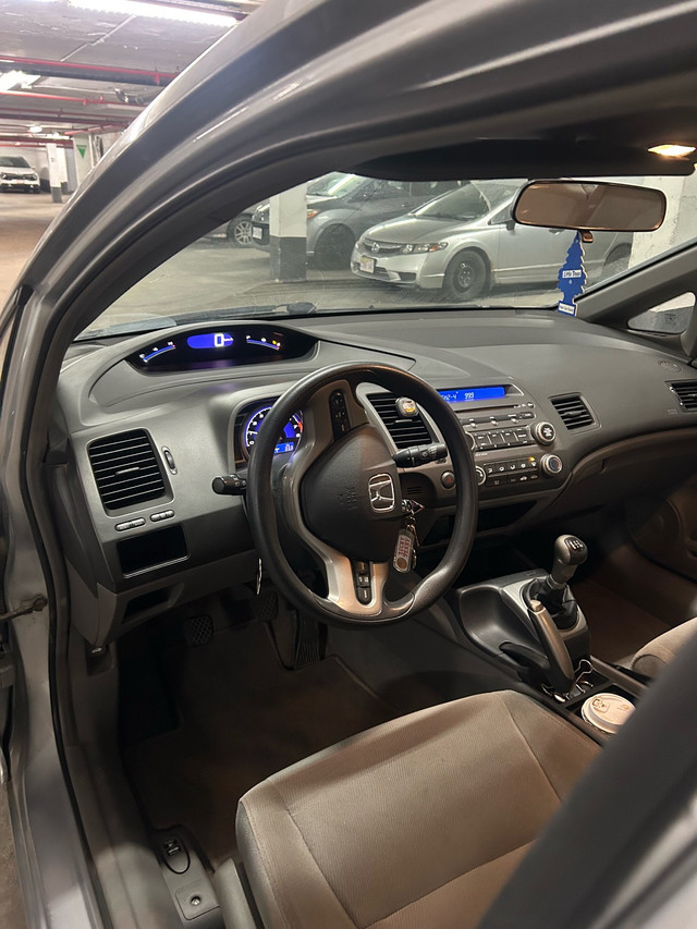 2008 Honda civic standard transmission  in Cars & Trucks in City of Toronto - Image 2