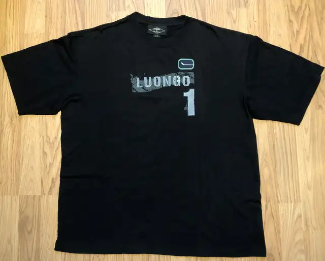Vintage Hockey T-Shirts - NHL and Team Canada in Hockey in North Shore - Image 10