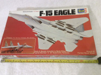 1975 MODEL KIT F-15 EAGLE JET FIGHTER REVELL McDonnell-Douglas !