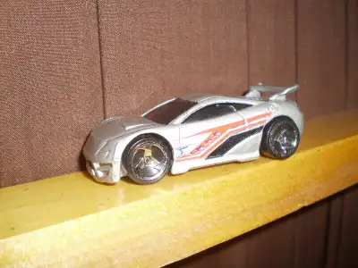 Hot Wheels Seared tuner, excellent cond, View more