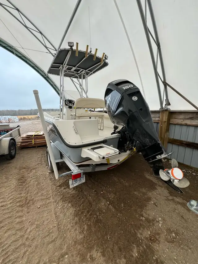Mako 184CC centre console boat in Powerboats & Motorboats in Windsor Region - Image 9