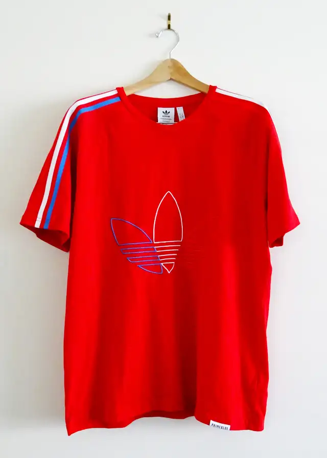 Adidas Originals Large PRIMEBLUE light cotton t-shirt. in Men's in Markham / York Region - Image 2