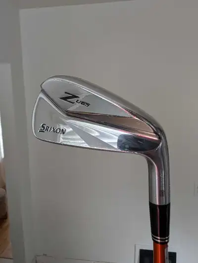 Srixon Z U65 Utility Iron. 20 degrees, 3 Iron. Stiff Shaft Normal wear, fairly new grip.