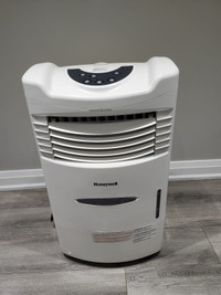 Honeywell Portable Evaporative Cooler with Remote 