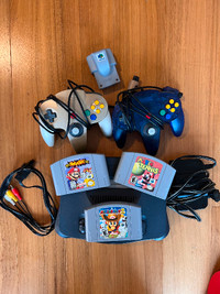 Nintendo 64 + 2 Controllers + 3 Games