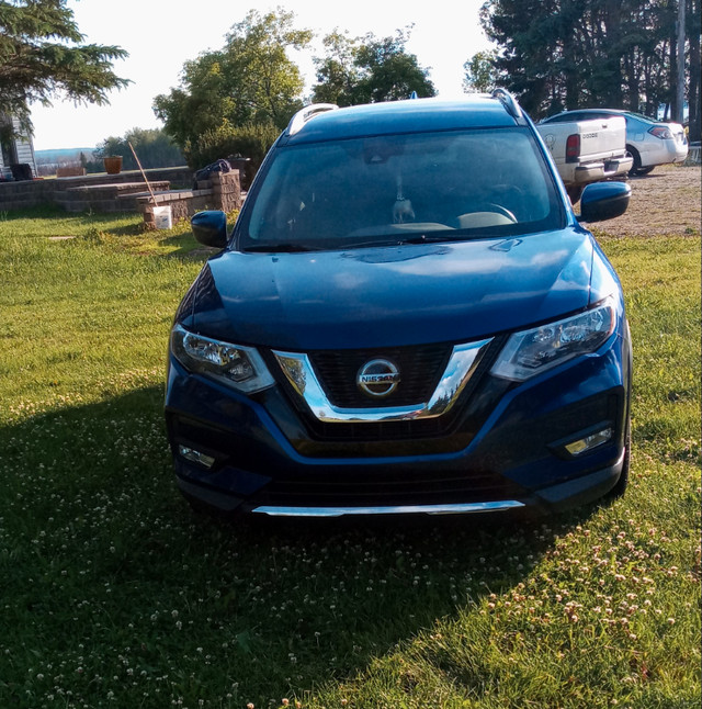 2019 Nissan Rogue SV Awd in Cars & Trucks in St. Albert