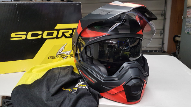 EXO-AT950 Scorpion modular helmet in Motorcycle Parts & Accessories in Nanaimo - Image 3