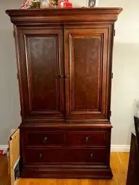 Meuble armoire en bois massif avec 3 tiroirs de rangement